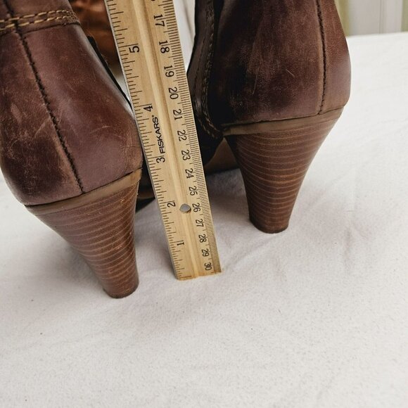 Zodiac Cognac Brown Eyelet Grommet Scalloped Ruche Leather Pull on Boots ROSE 8 - Picture 6 of 8